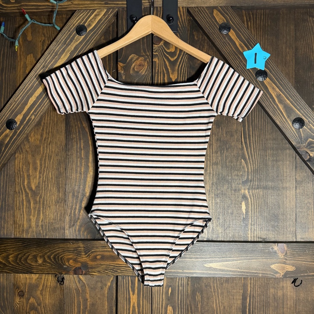 LunaChix Ribbed Off-Shoulder Striped Bodysuit –‎ XS